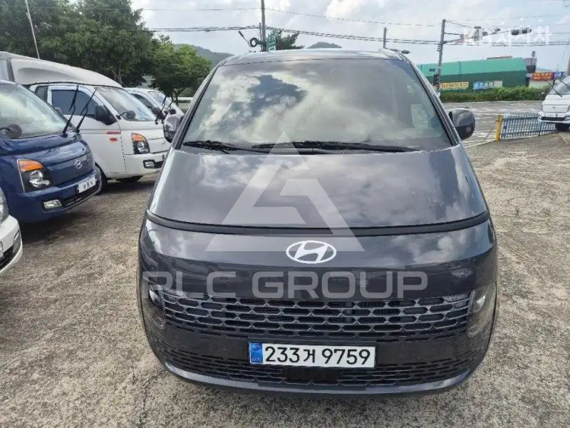 2024 Hyundai Staria
