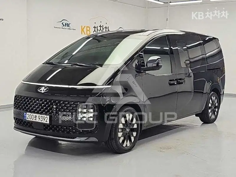2024 Hyundai Staria