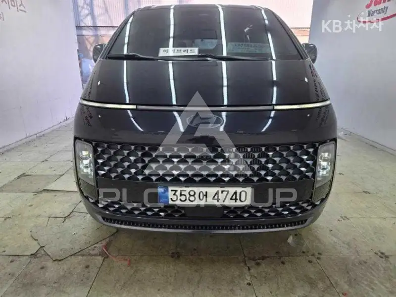 2024 Hyundai Staria