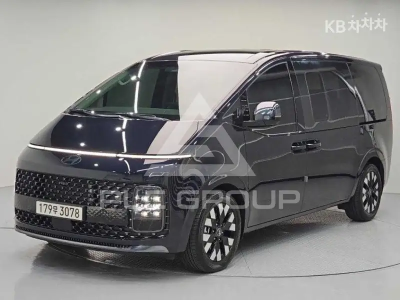 2024 Hyundai Staria