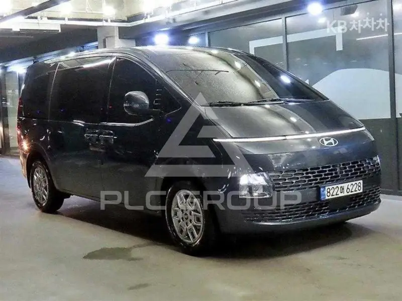 2024 Hyundai Staria