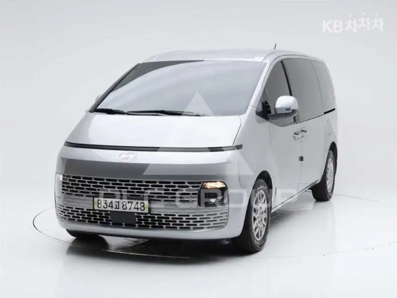 2024 Hyundai Staria