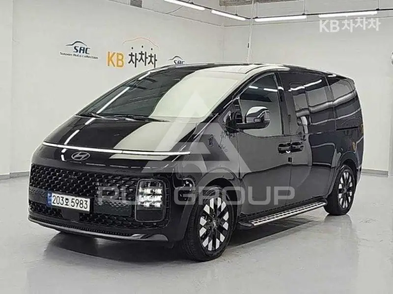 2024 Hyundai Staria