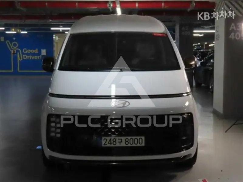2024 Hyundai Staria