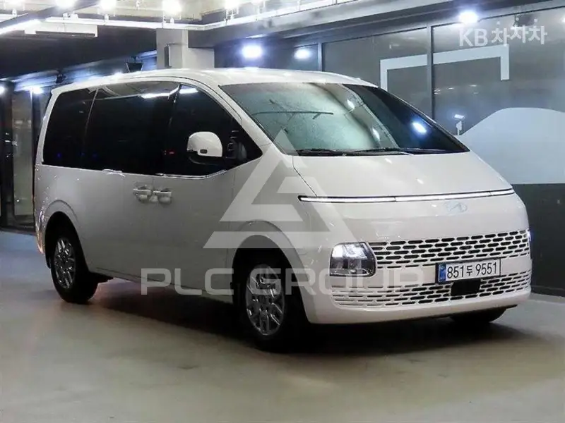 2024 Hyundai Staria