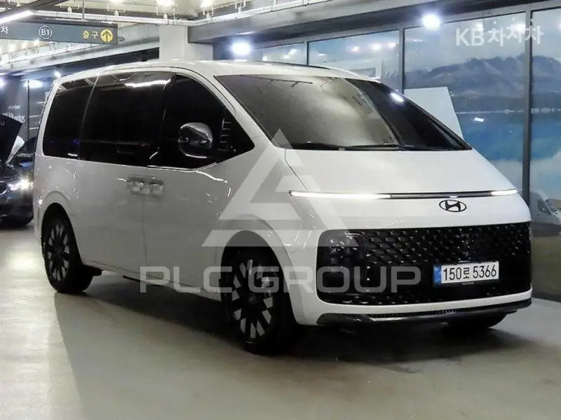 2024 Hyundai Staria