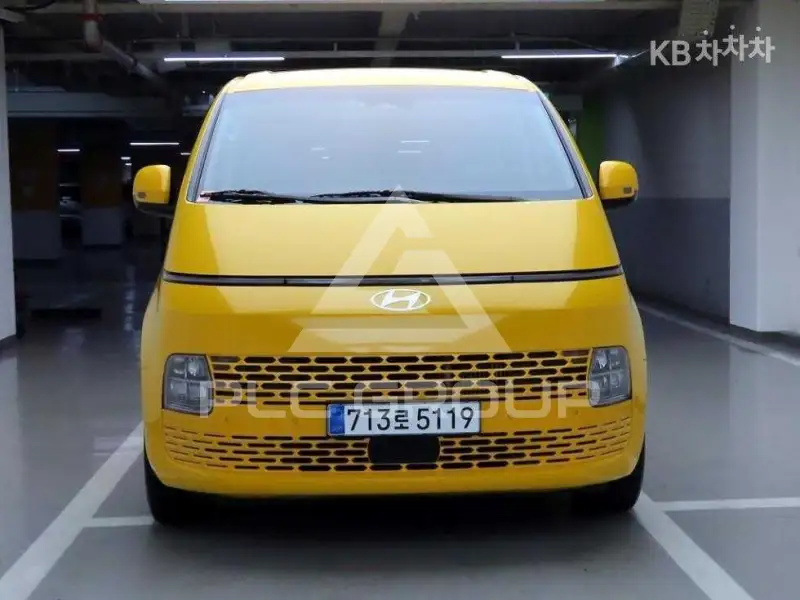 2024 Hyundai Staria