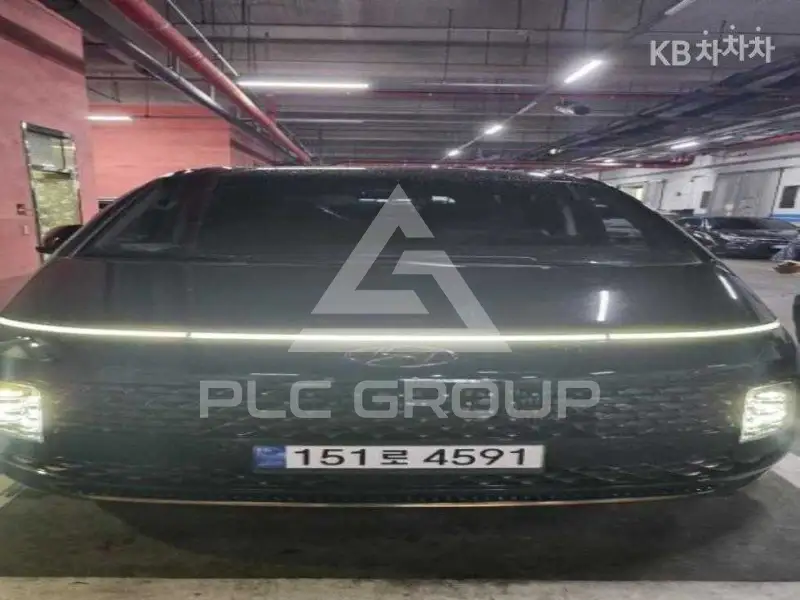 2024 Hyundai Staria