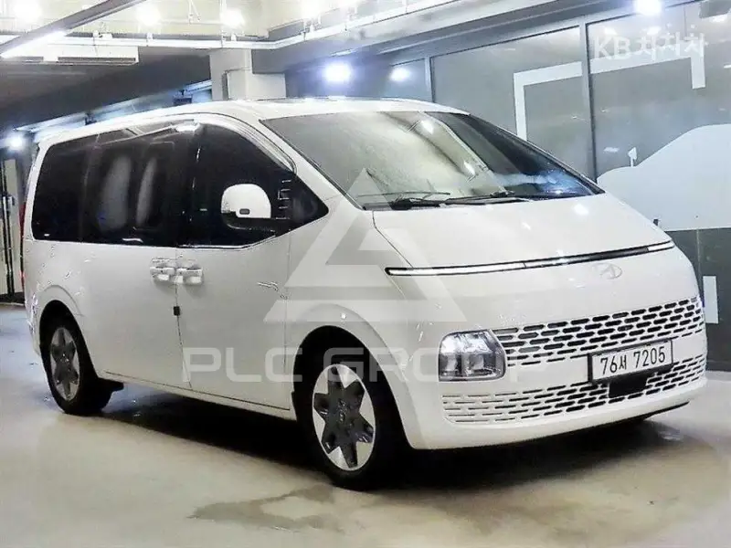 2024 Hyundai Staria