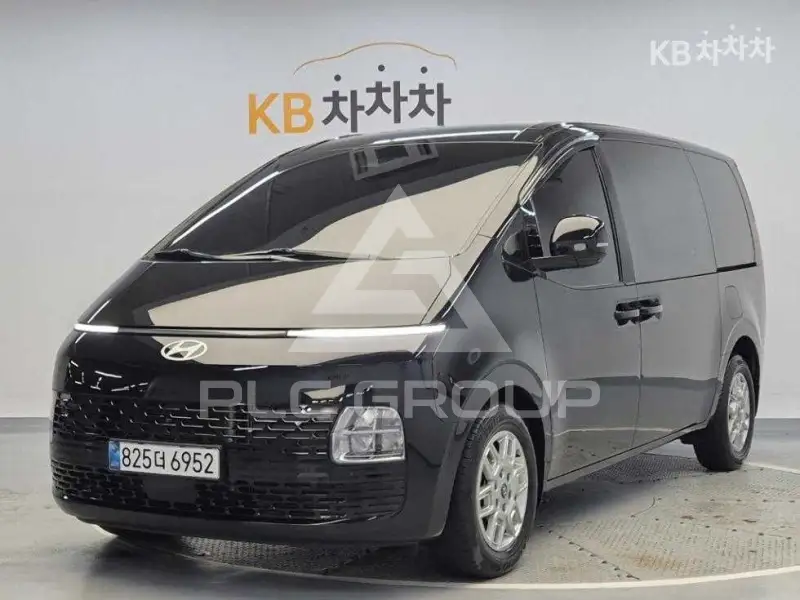 2024 Hyundai Staria