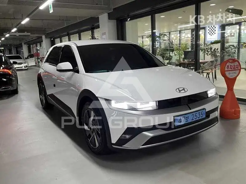2024 Hyundai Ioniq