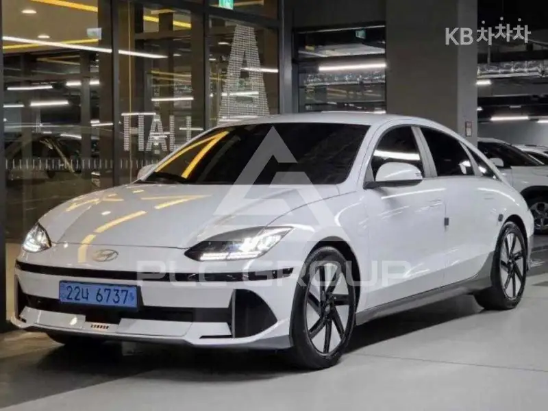 2024 Hyundai Ioniq