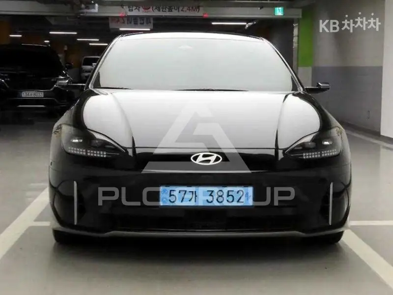 2024 Hyundai Ioniq