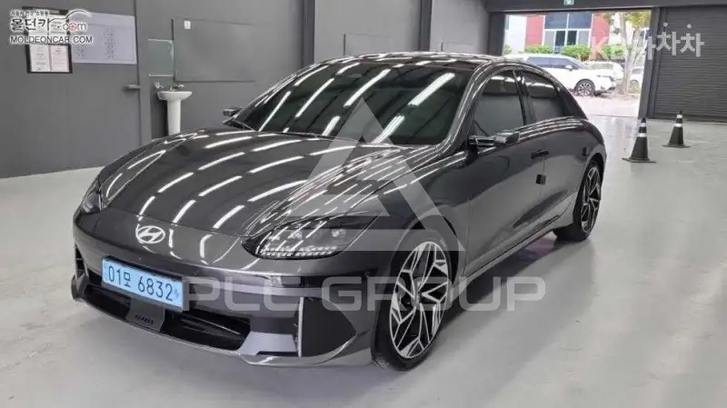 2024 Hyundai Ioniq