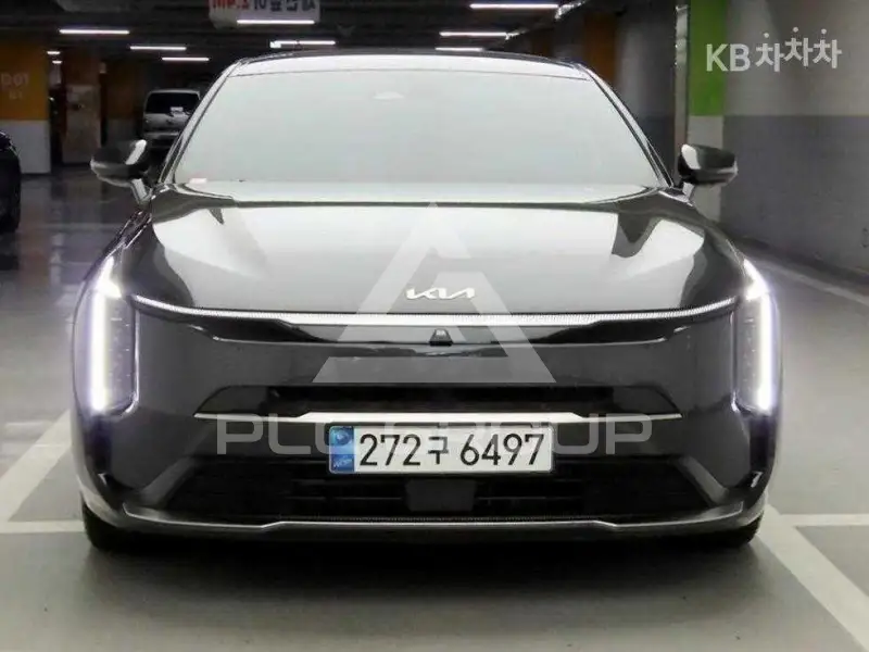 2024 KIA K8