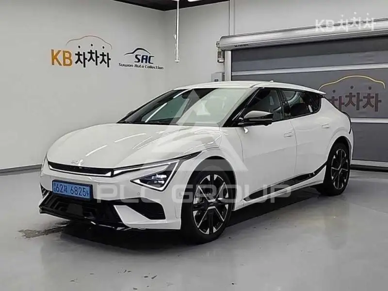 2024 KIA EV