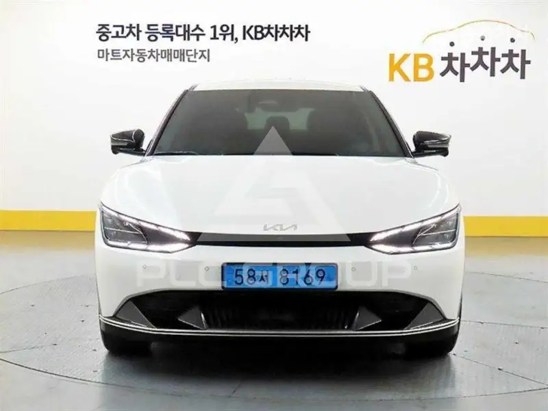 2024 KIA EV