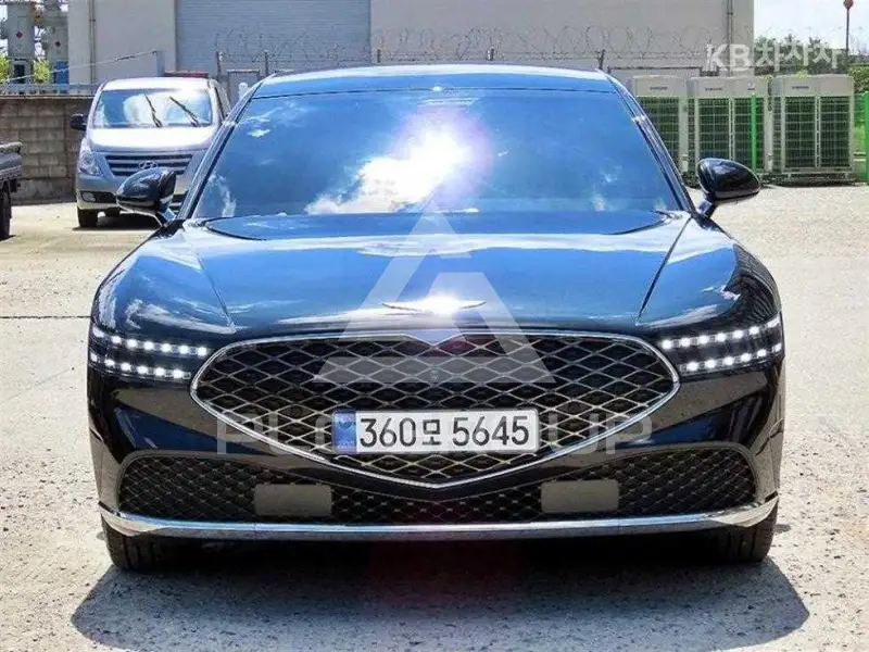 2024 Genesis G90