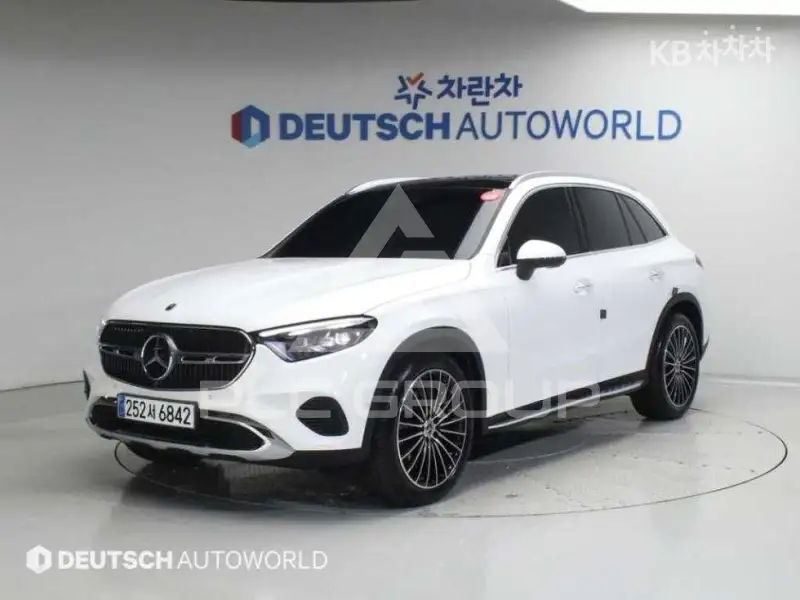 2024 Mercedes Benz GLC-Class