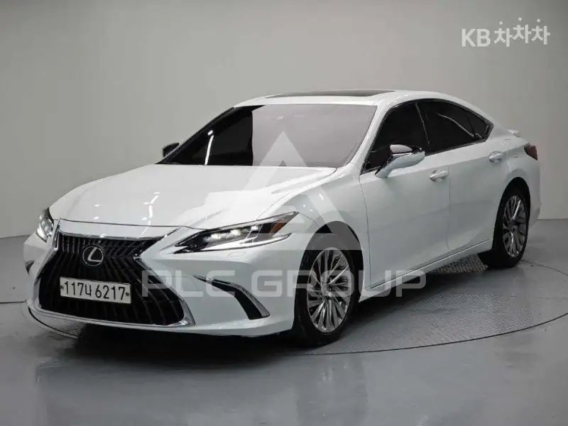 2024 Lexus ES
