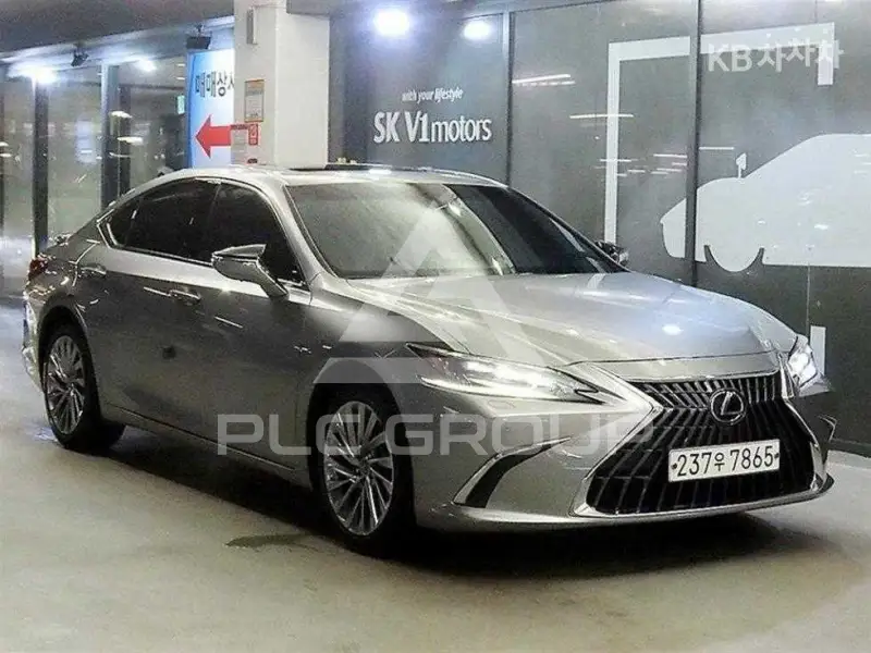 2024 Lexus ES
