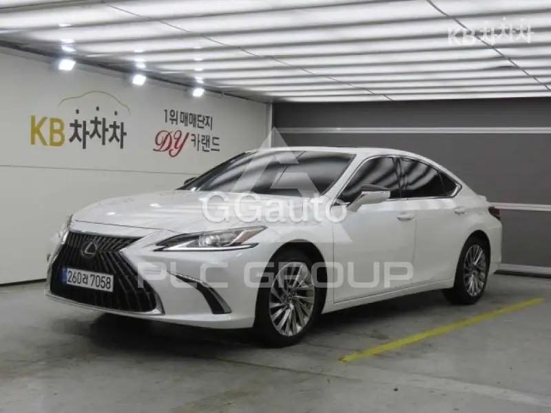 2024 Lexus ES