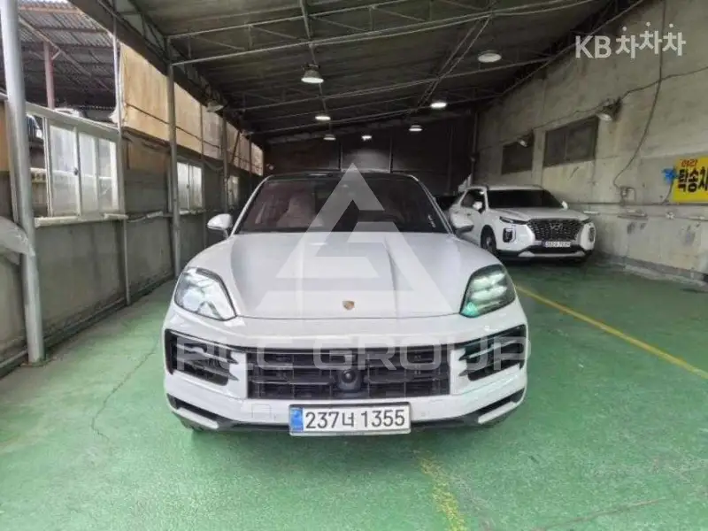 2024 Porsche Cayenne