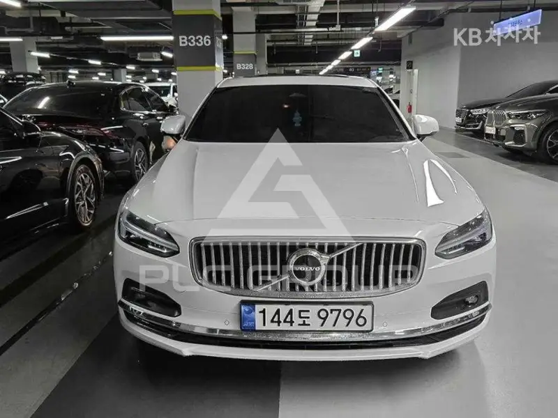 2024 Volvo S90