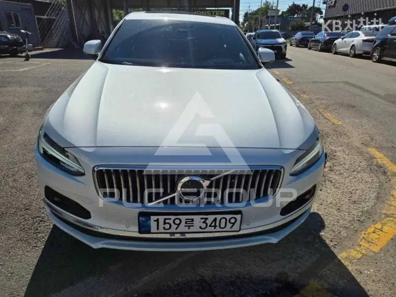 2024 Volvo S90