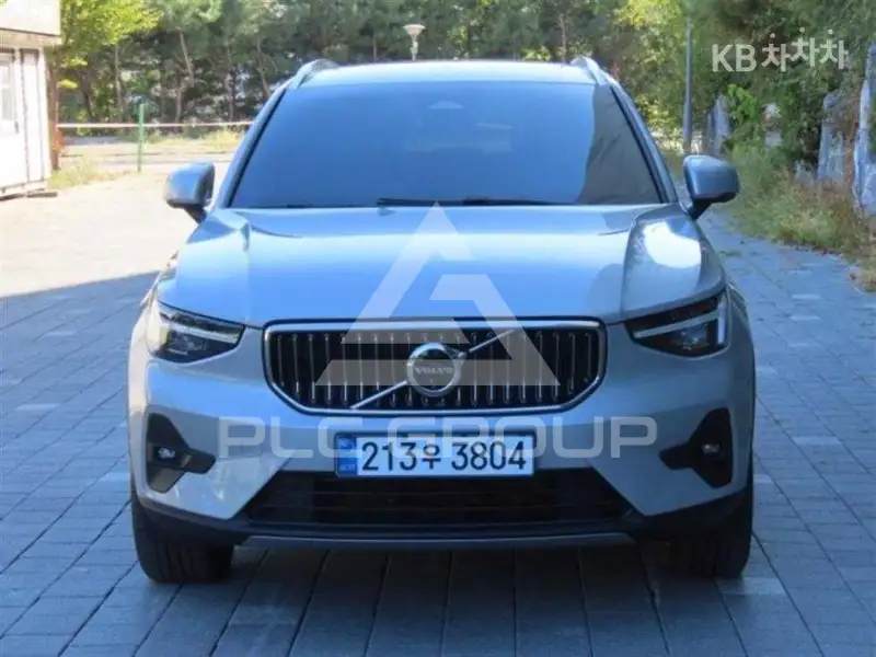2024 Volvo XC40