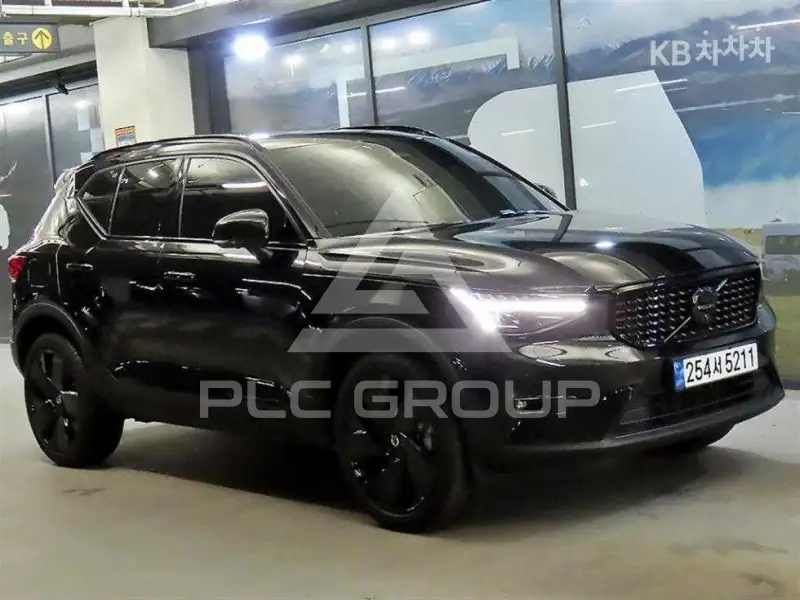 2024 Volvo XC40