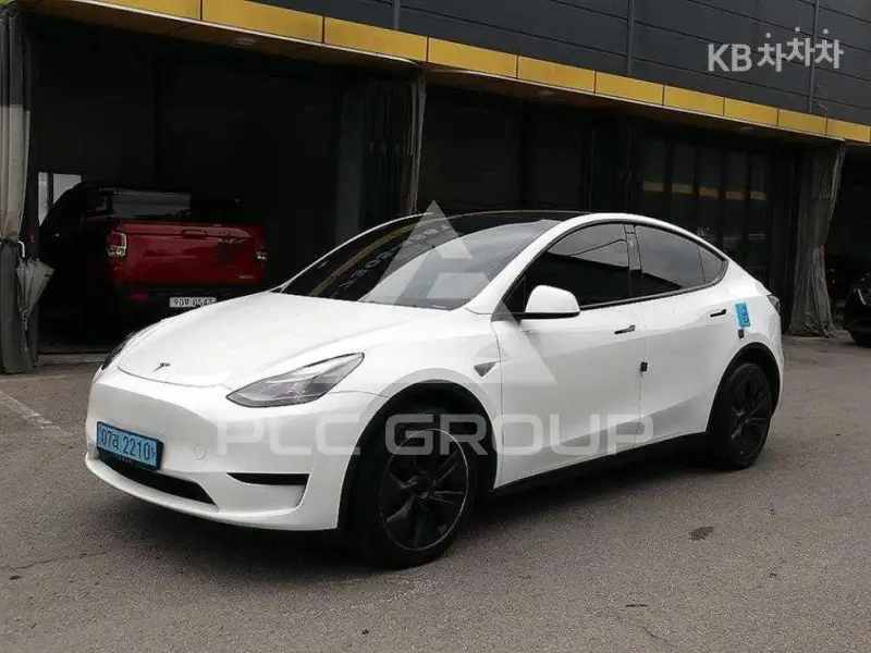 2024 Tesla Model Y
