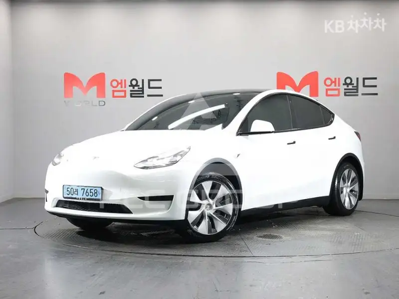 2024 Tesla Model Y