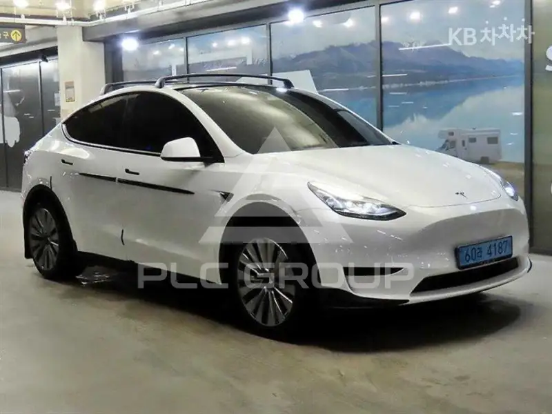 2024 Tesla Model Y