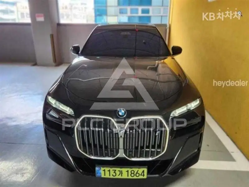 2025 BMW I7