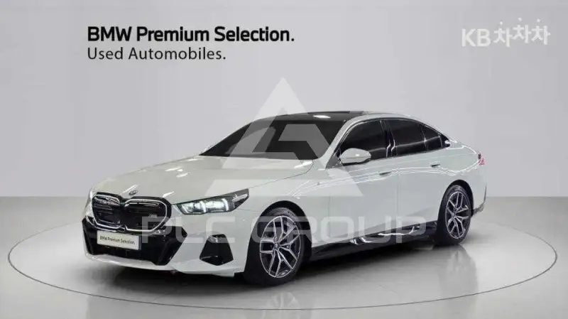 2025 BMW I5
