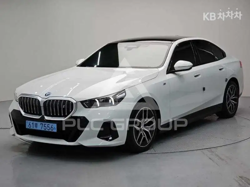 2025 BMW I5