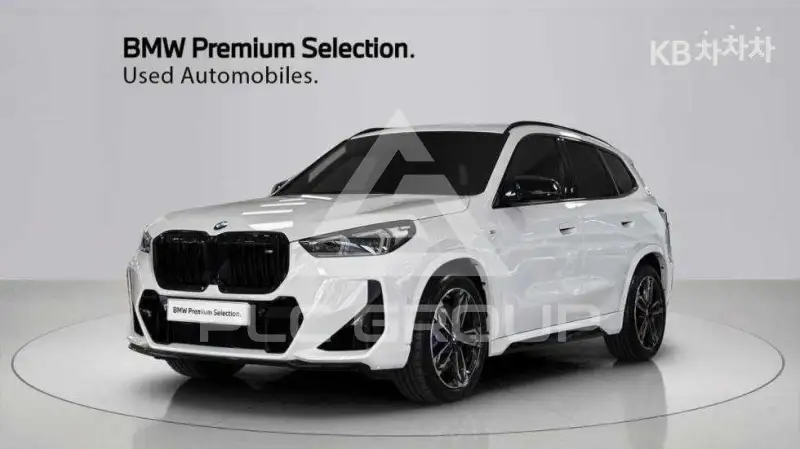 2025 BMW X1