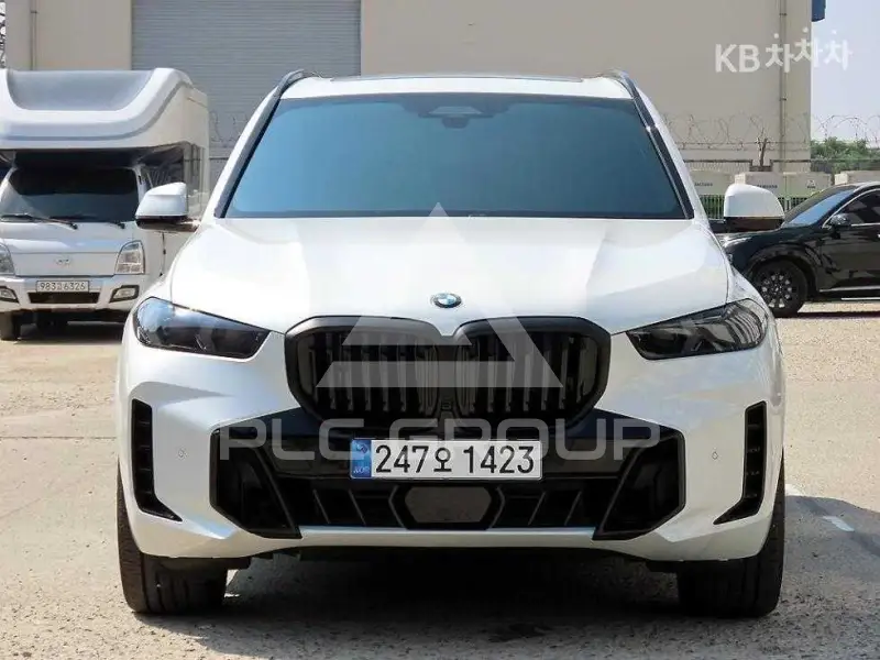 2025 BMW X5