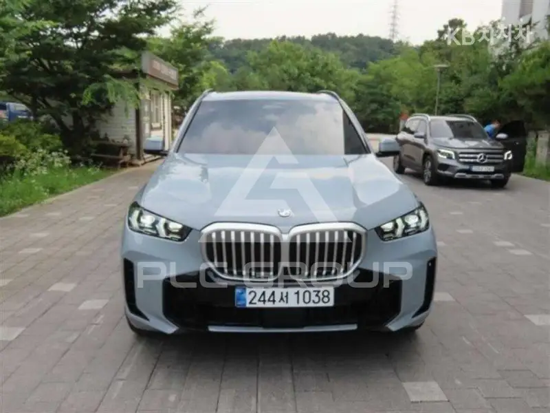 2025 BMW X5