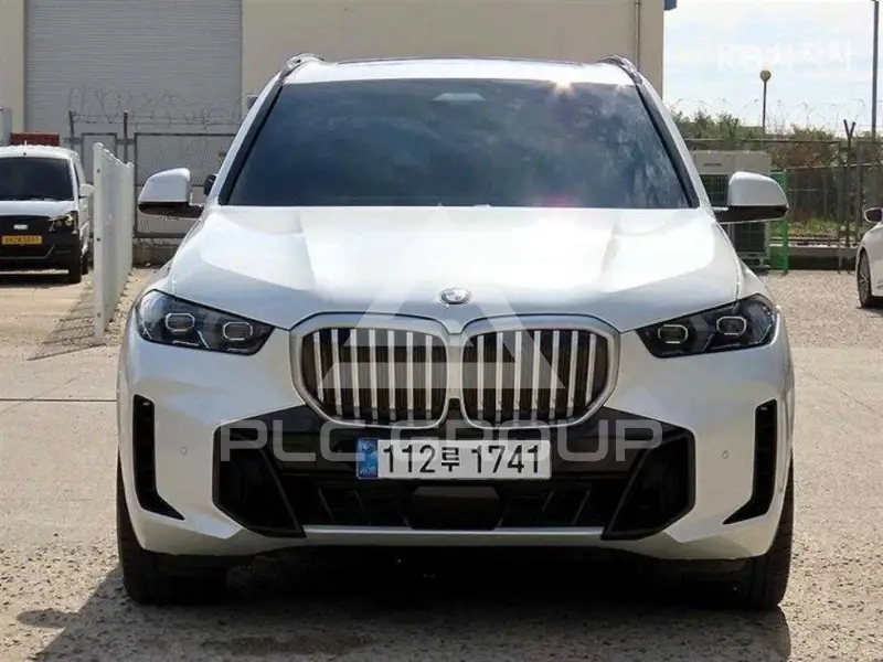 2025 BMW X5