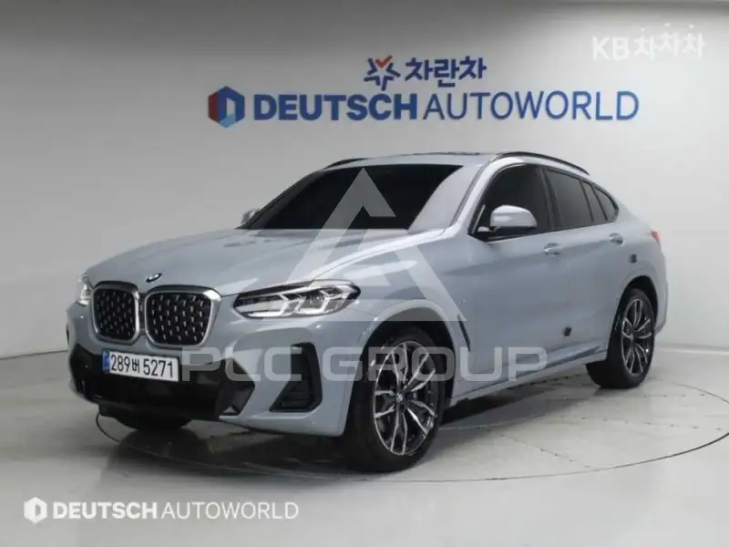 2025 BMW X4