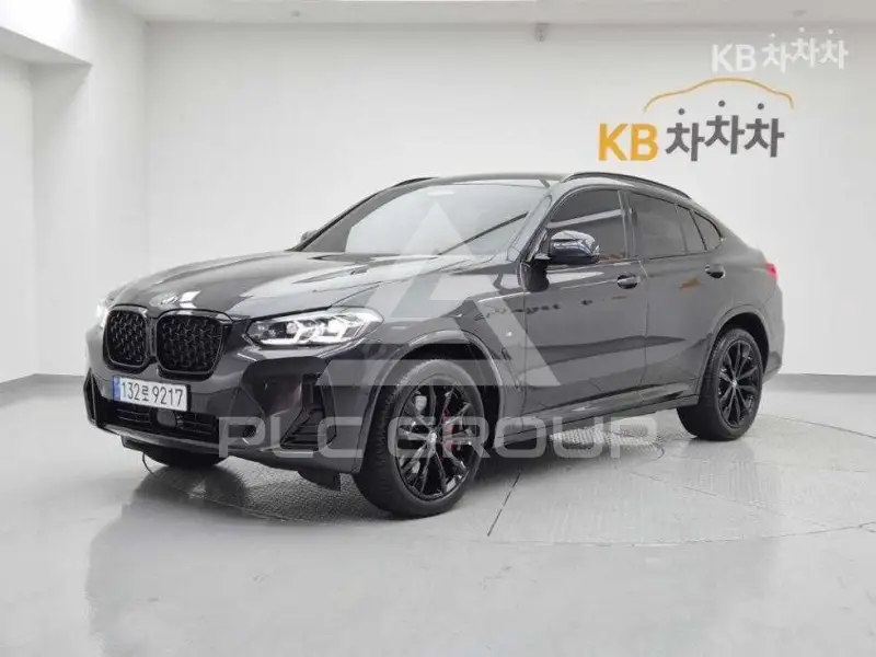 2025 BMW X4