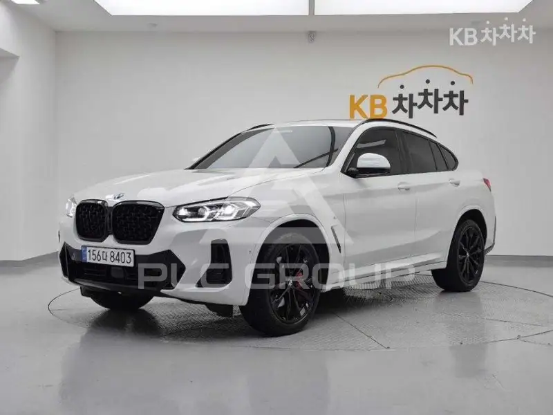 2025 BMW X4