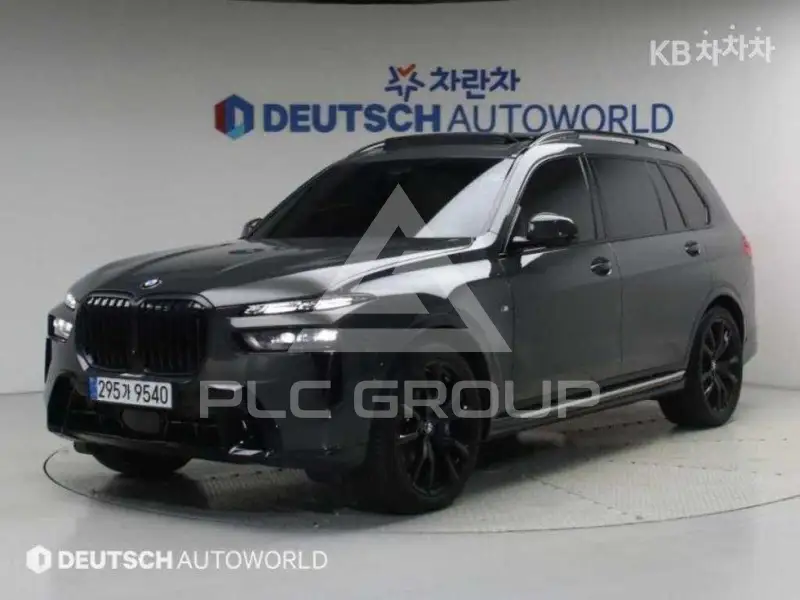 2025 BMW X7