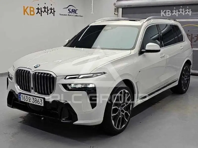 2025 BMW X7