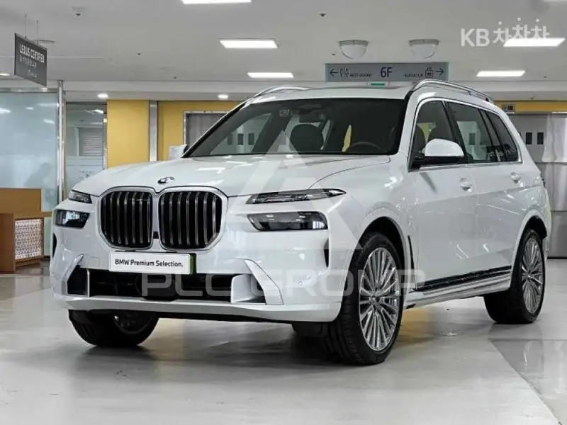 2025 BMW X7