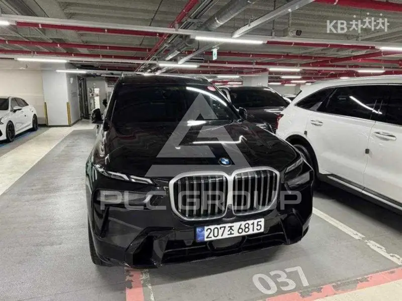 2025 BMW X7