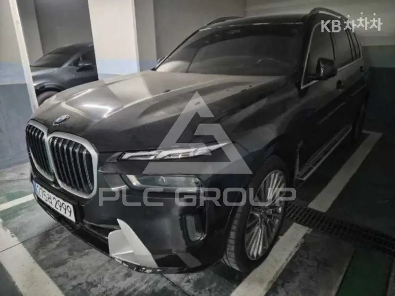 2025 BMW X7