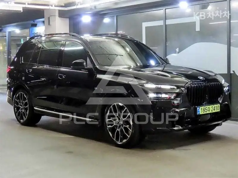 2025 BMW X7